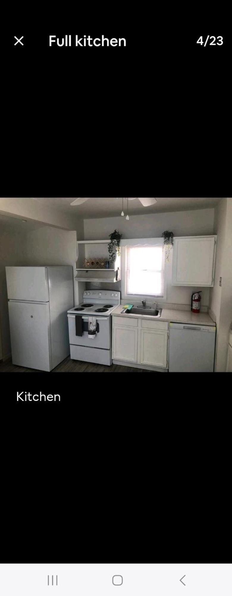 Lovely Renovated 2 Bedroom Home With Free Parking 올버니 외부 사진